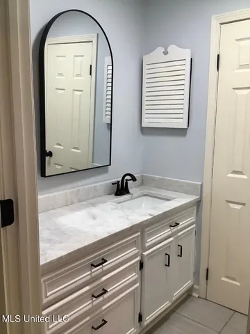 $279,999 | 1528 Tracewood Drive, Jackson, MS 39211