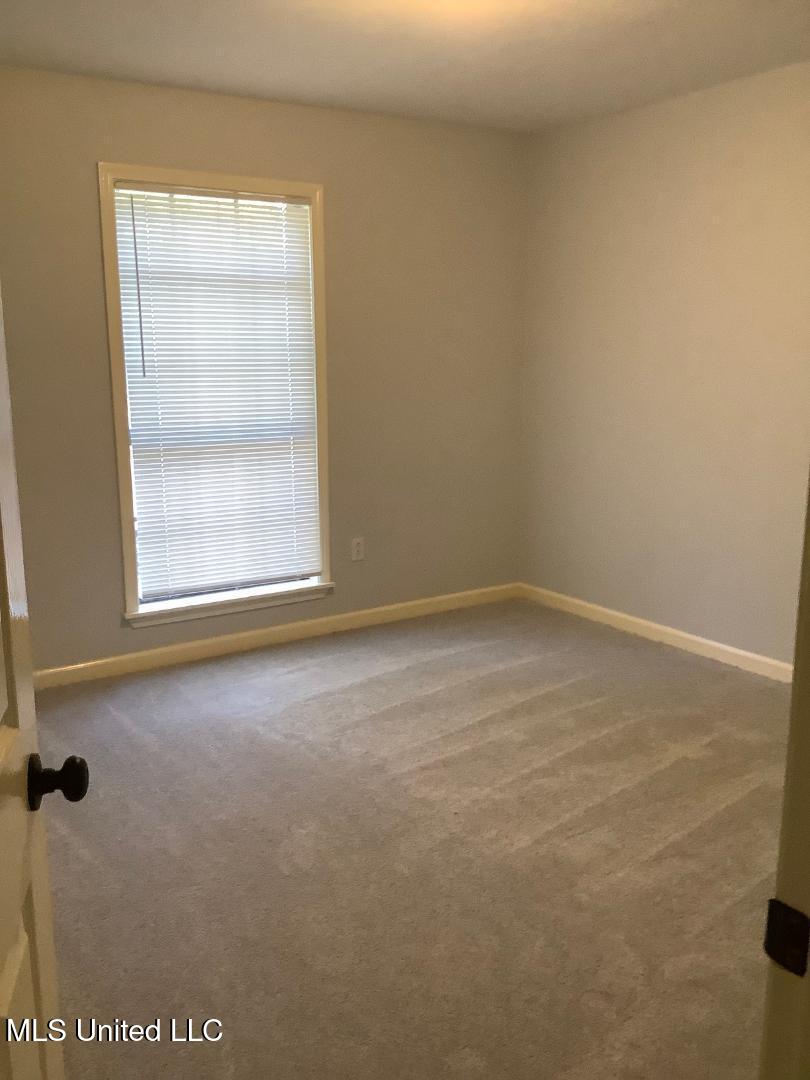 1528 Tracewood Drive Jackson, MS 39211 - Photo 21 of 27 Bedroom3