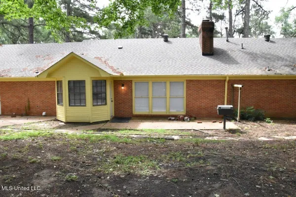 $269,999 | 1528 Tracewood Drive, Jackson, MS 39211