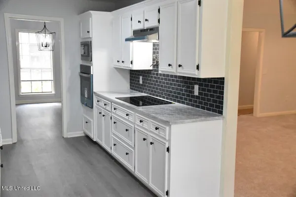 $269,999 | 1528 Tracewood Drive, Jackson, MS 39211