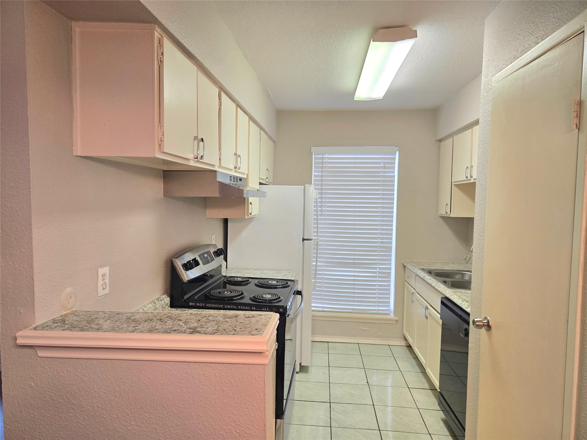 6200 Ranchester Drive, Unit 156 Houston, TX 77036 - Photo 5 of 8