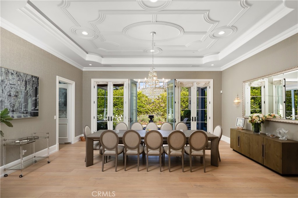 935 West Foothill Boulevard Arcadia, CA 91006 - Photo 18 of 75