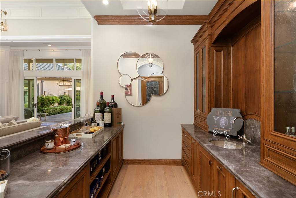 935 West Foothill Boulevard Arcadia, CA 91006 - Photo 28 of 75