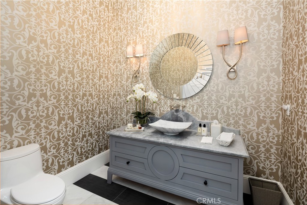 935 West Foothill Boulevard Arcadia, CA 91006 - Photo 29 of 75