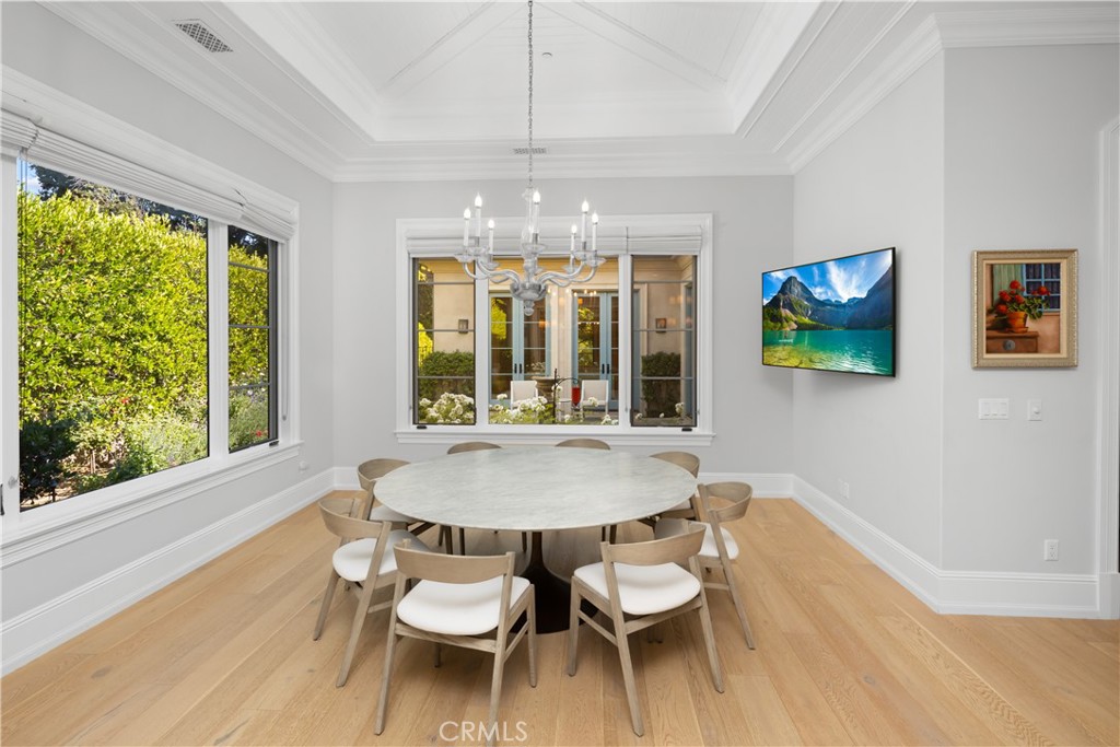 935 West Foothill Boulevard Arcadia, CA 91006 - Photo 31 of 75