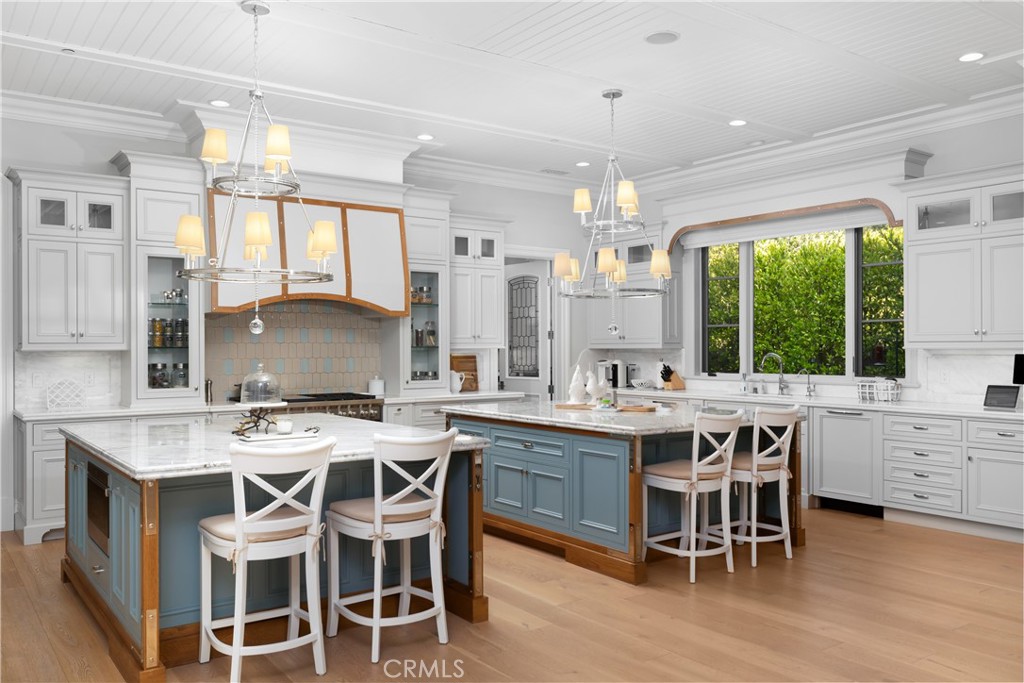 935 West Foothill Boulevard Arcadia, CA 91006 - Photo 36 of 75