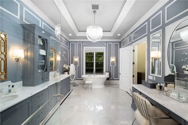 $8,998,000 | 935 West Foothill Boulevard, Arcadia, CA 91006