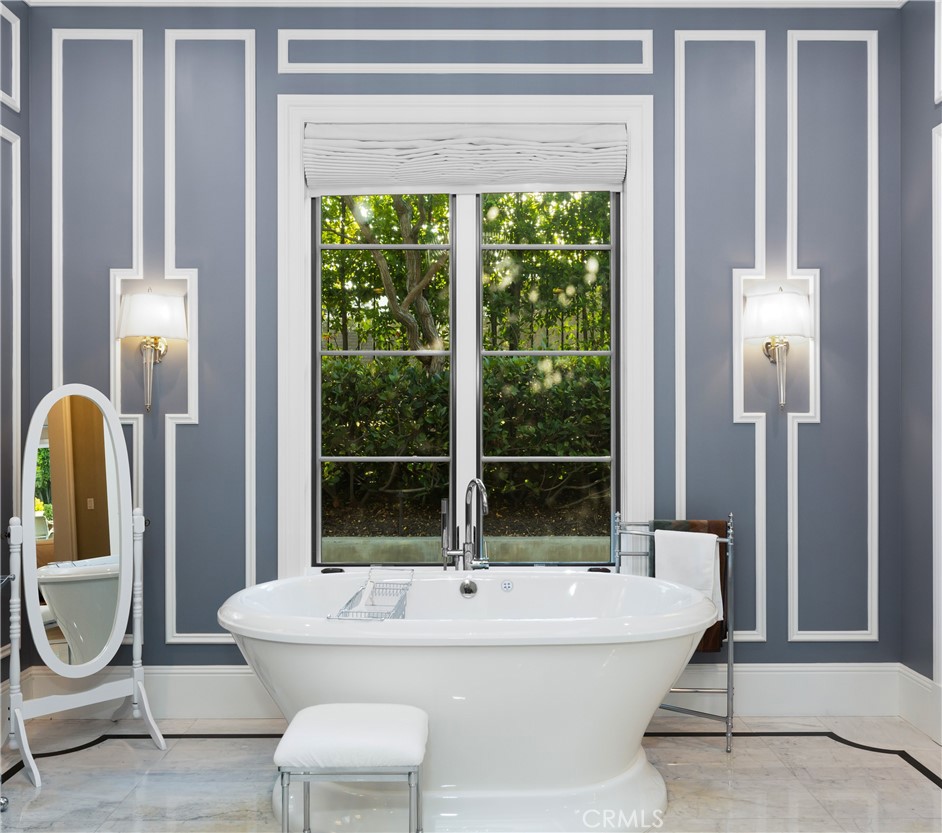 935 West Foothill Boulevard Arcadia, CA 91006 - Photo 59 of 75