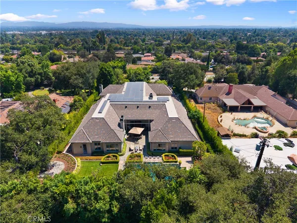 $8,998,000 | 935 West Foothill Boulevard, Arcadia, CA 91006