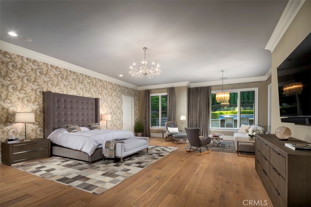 935 West Foothill Boulevard Arcadia, CA 91006 - Photo 7 of 75