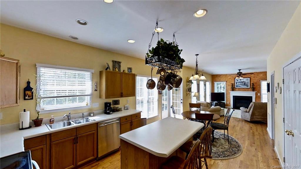 134 Hollyhurst Lane, Unit 253 Fort Mill, SC 29708 - Photo 6 of 24 Gallery Image 6