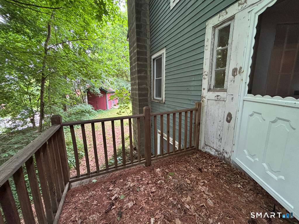 7 Seminary Road Simsbury, CT 06070 - Photo 15 of 19