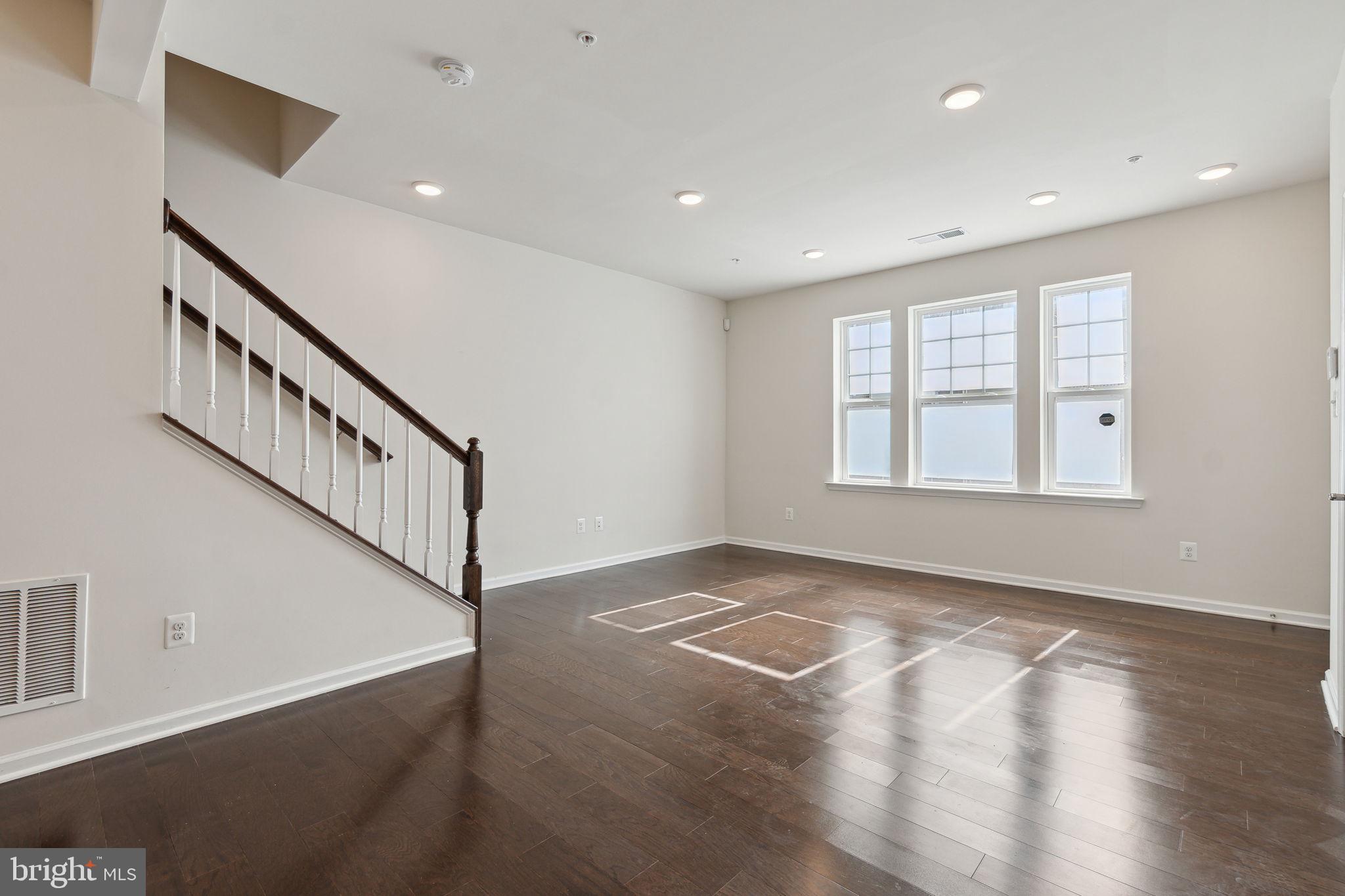 2811 Duvall Ridge Road, Unit 532 Hyattsville, MD 20785 - Photo 8 of 50