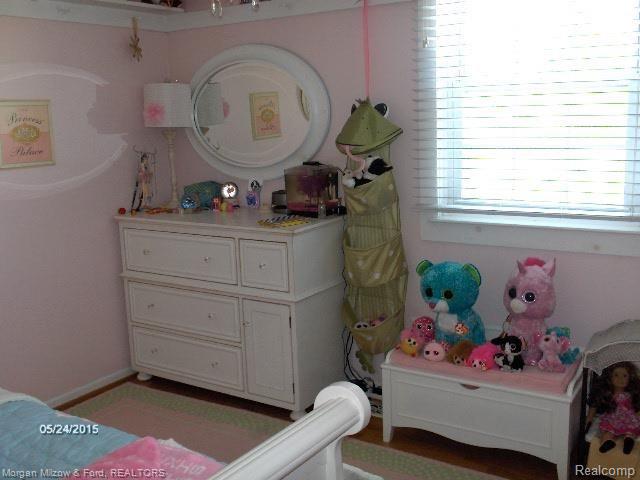 768 Bolinger Street Rochester Hills, MI 48307 - Photo 12 of 16