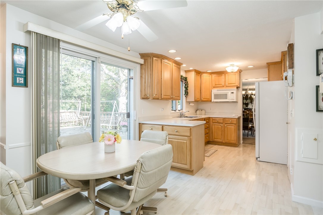 168 John Jay Drive Irondequoit, NY 14617 - Photo 12 of 31