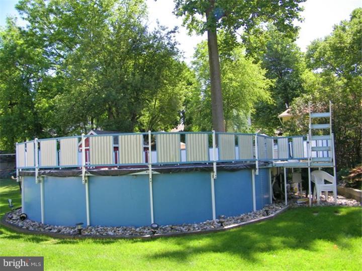 207 Madison Road Willow Grove, PA 19090 - Photo 9 of 20 Pool