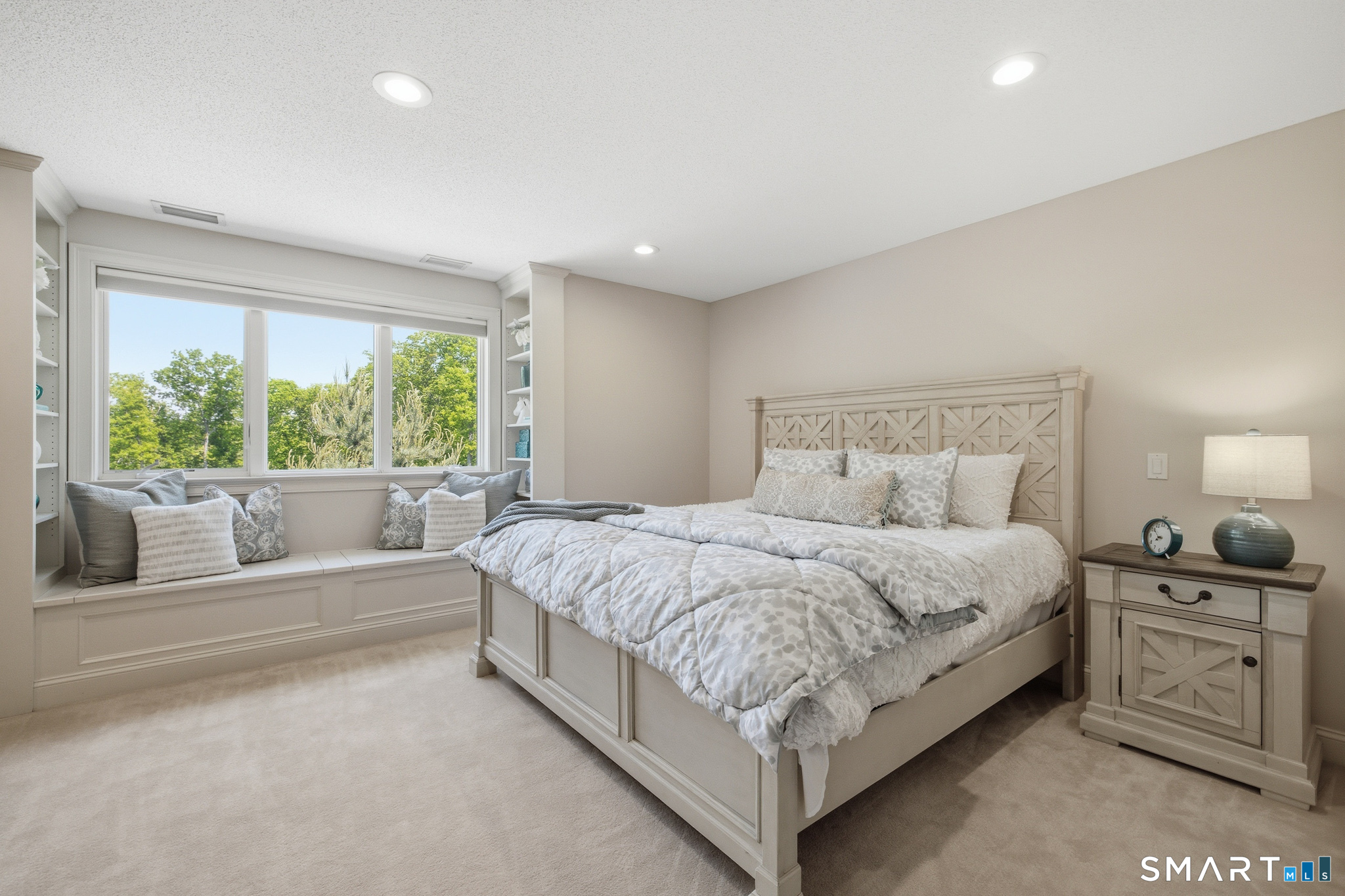 7 Hunters Ridge Rocky Hill, CT 06067 - Photo 23 of 38