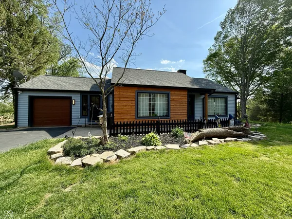 $299,000 | 539 East Washington Street, Morgantown, IN 46160