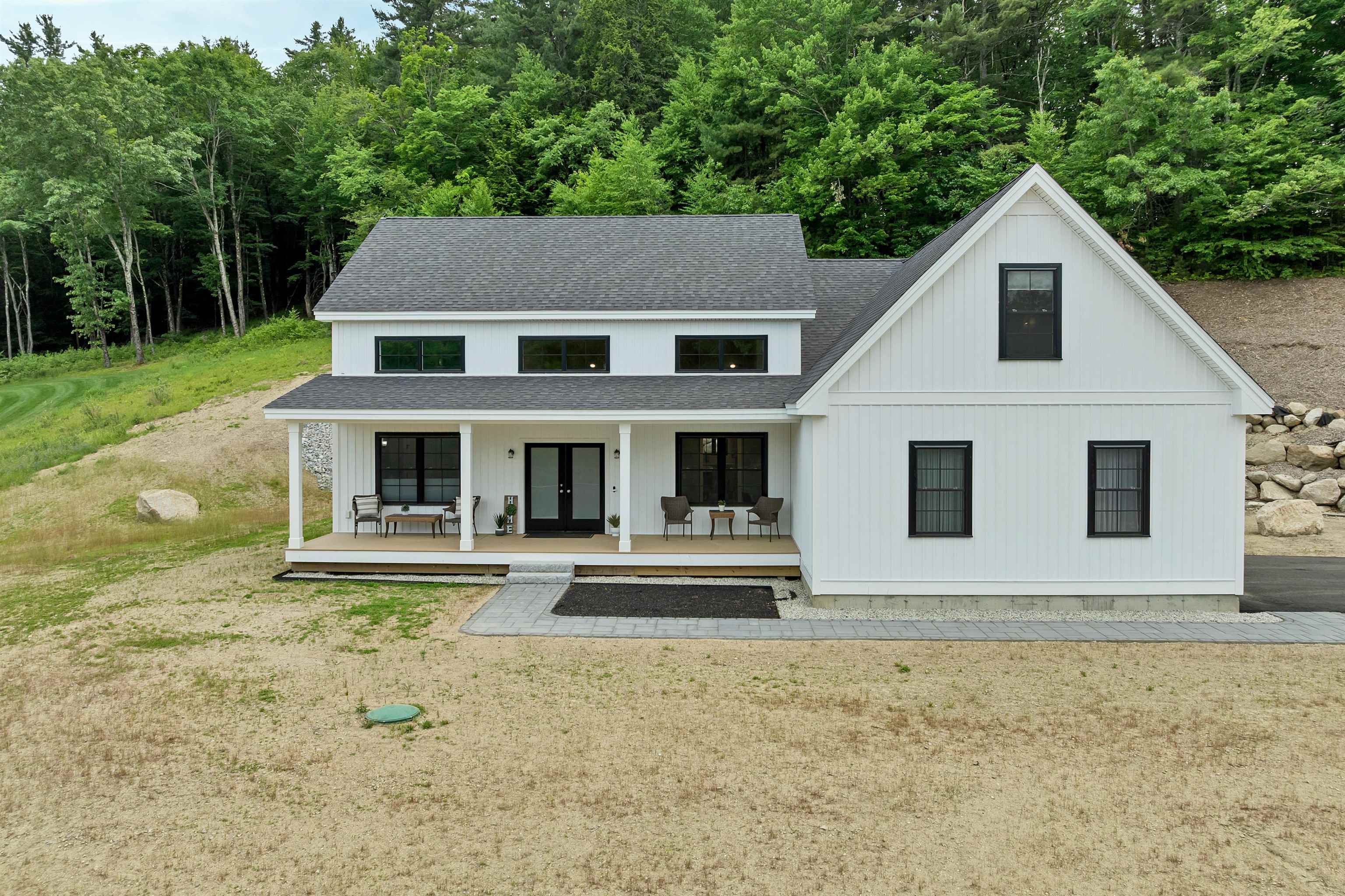 40 Christian Hill Road Amherst, NH 03031 - Photo 2 of 46