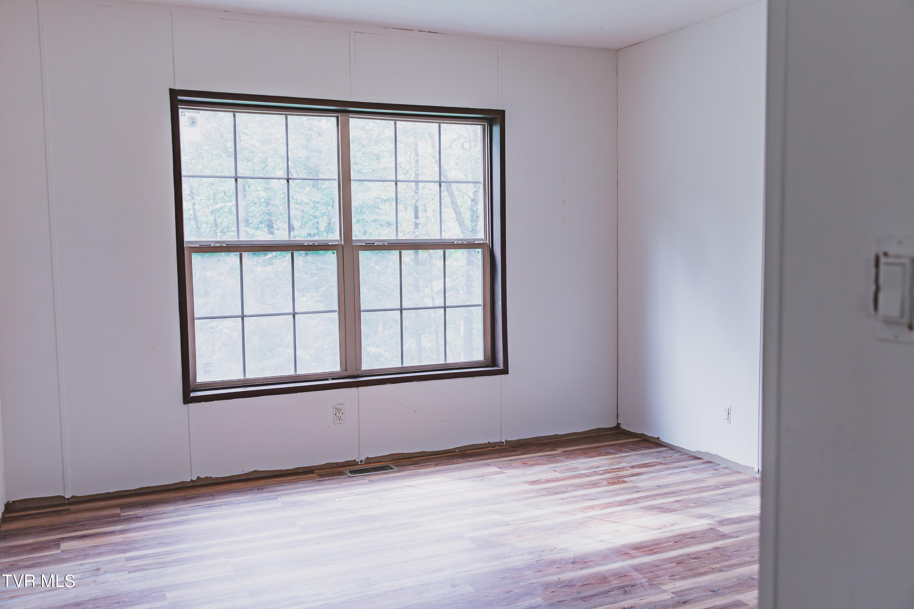 222 Deerfoot Road Cosby, TN 37722 - Photo 16 of 33 CopperSunsetPhoto1-10