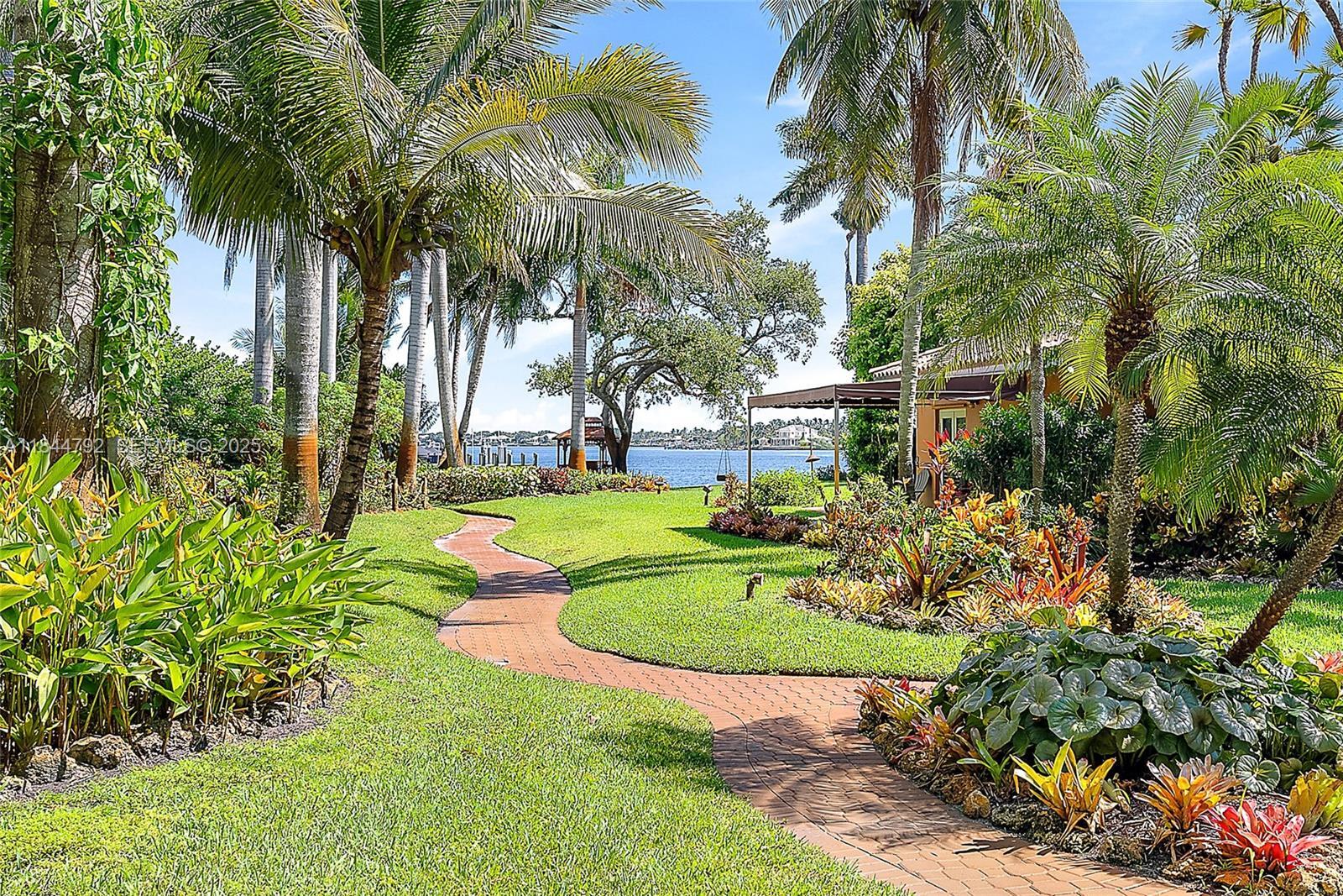 5900 Pennock Point Road Jupiter, FL 33458 - Photo 12 of 20 GetRetsMedia-20