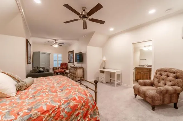 $989,000 | 2000 Adams Lane South, Azle, TX 76020