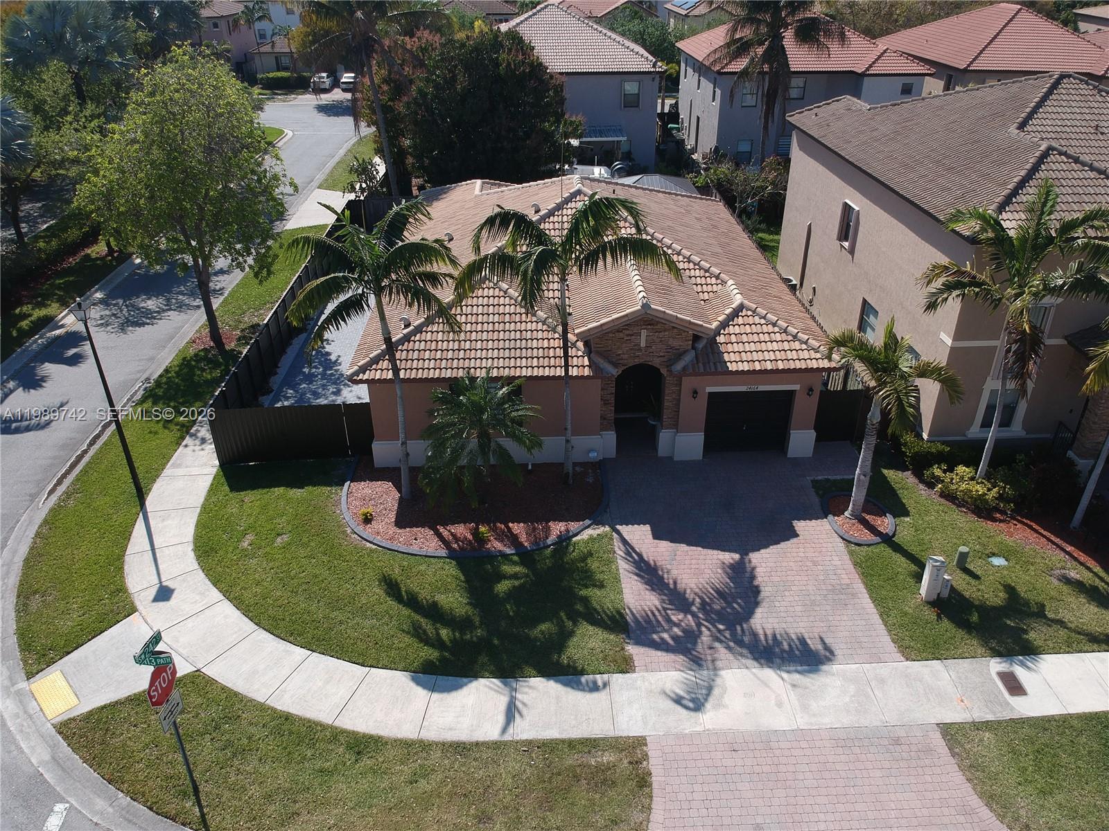 24164 Southwest 113th Path Homestead, FL 33032 - Photo 6 of 68