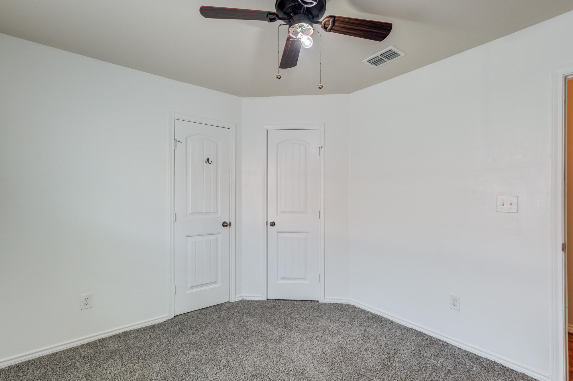 7033 94th Street Lubbock, TX 79424 - Photo 26 of 31 DSC01137_38_39_40_41