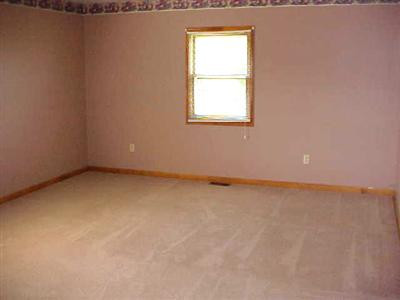 3653 Houston Antioch Road Paris, KY 40361 - Photo 8 of 12 One of 2 nice bedrooms on left side of h