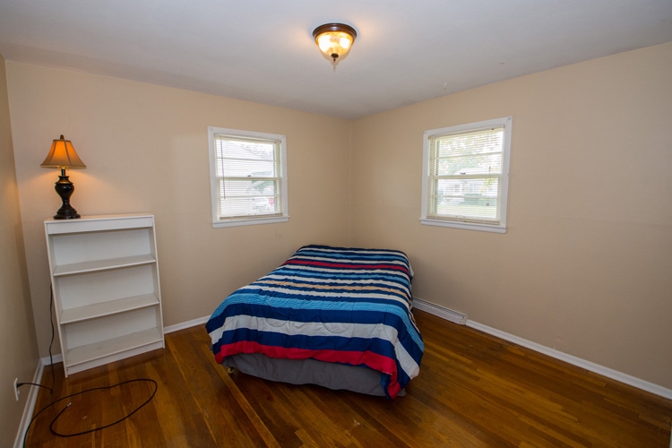 1628 Ryer Street South Bend, IN 46628 - Photo 7 of 15 Gallery Image 7