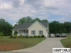 173 Maple Ridge Circle Salisbury, NC 28147 - Photo 1 of 8 a view of house with outdoor space and garden