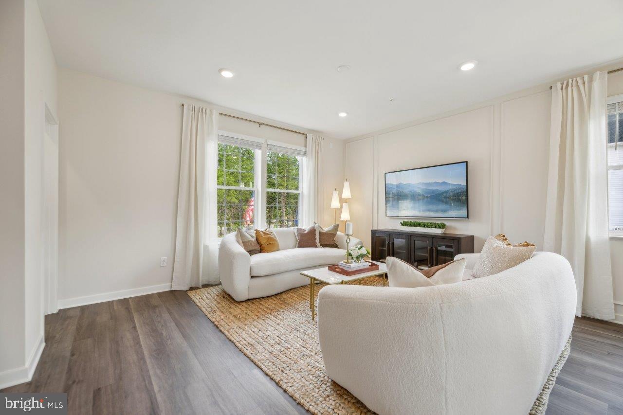 328 Soft Rush Lane La Plata, MD 20646 - Photo 5 of 56