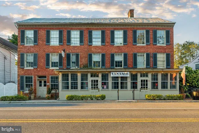 $1,100,000 | 103 Dorsey's Chance, New Market, MD 21774