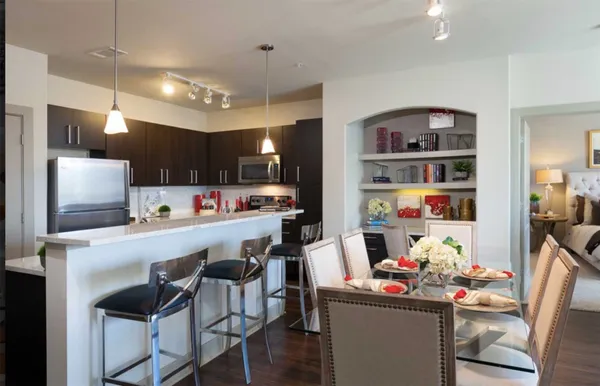 $1,840 | 1340 West Gray Street, Unit 448, Houston, TX 77019