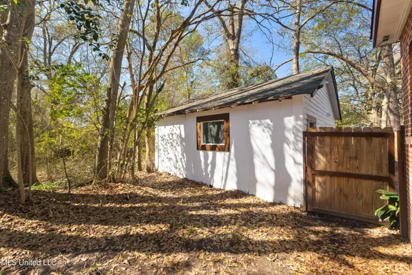 $247,500 | 402 8th Avenue, Hattiesburg, MS 39401
