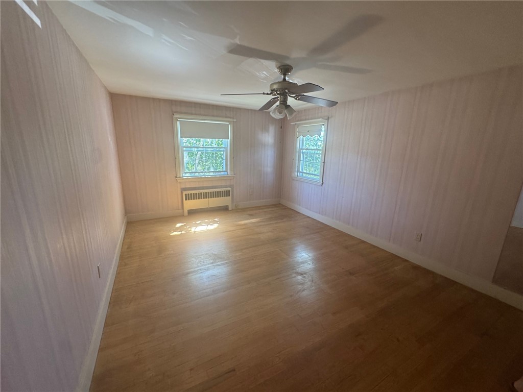 36 Brookwood Road Cranston, RI 02910 - Photo 9 of 17