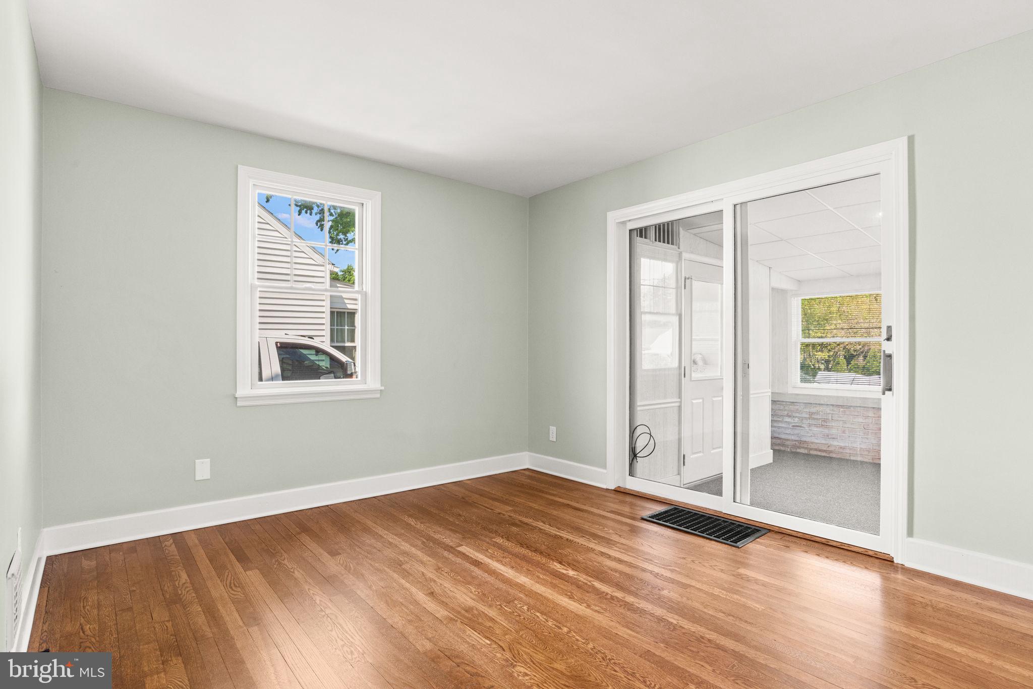 1833 Spring Road Carlisle, PA 17013 - Photo 17 of 30 Gallery Image 17