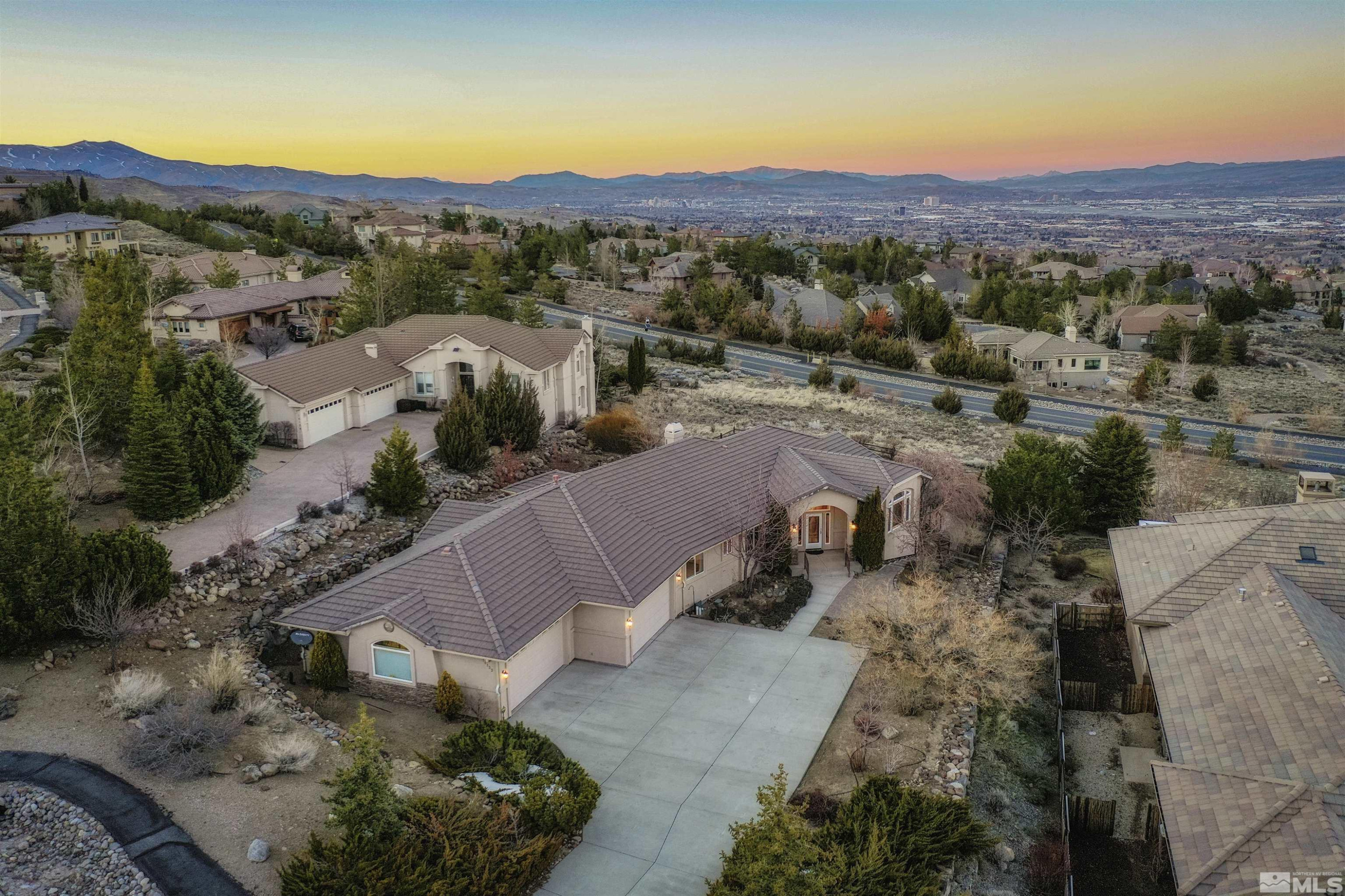 10133 Indian Ridge Drive Reno, NV 89511 - Photo 3 of 27 Photo 3