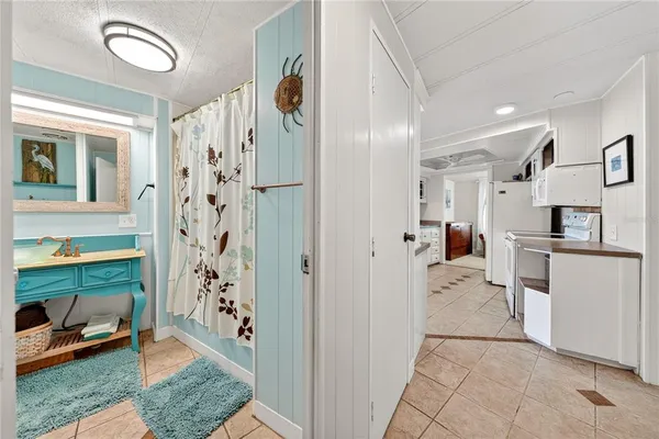 $349,900 | 957 Todd Way, Tavares, FL 32778