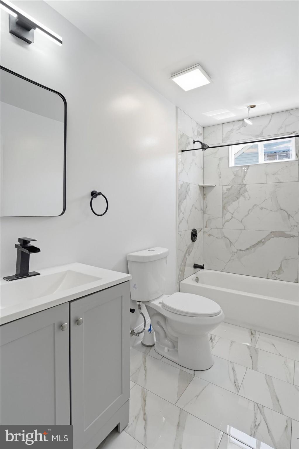 825 Martin Road Essex, MD 21221 - Photo 20 of 37