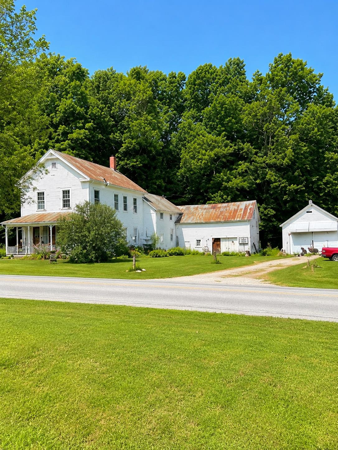 562 Highgate Road Highgate, VT 05459 - Photo 1 of 3