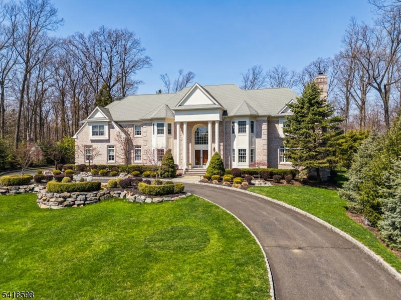 55 Deer Run Watchung, NJ 07069 - Photo 1 of 48
