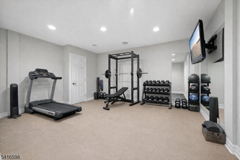 55 Deer Run Watchung, NJ 07069 - Photo 42 of 48