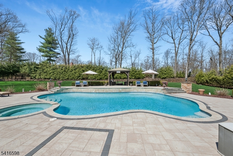 55 Deer Run Watchung, NJ 07069 - Photo 45 of 48