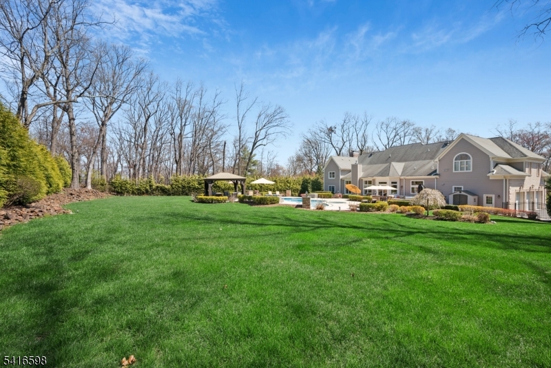 55 Deer Run Watchung, NJ 07069 - Photo 48 of 48
