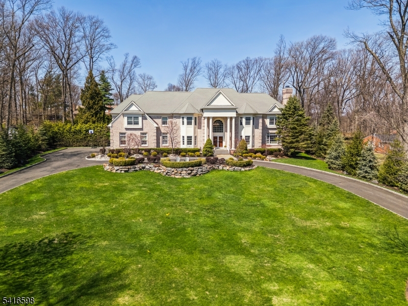 55 Deer Run Watchung, NJ 07069 - Photo 7 of 48