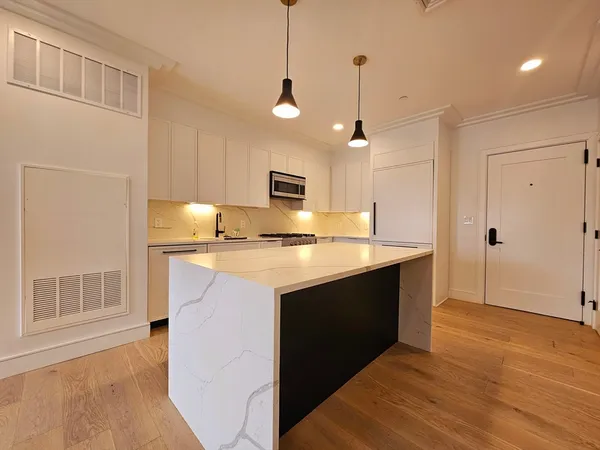 $4,960 | 50 Leo M Birmingham Parkway, Unit 310, Boston, MA 02135