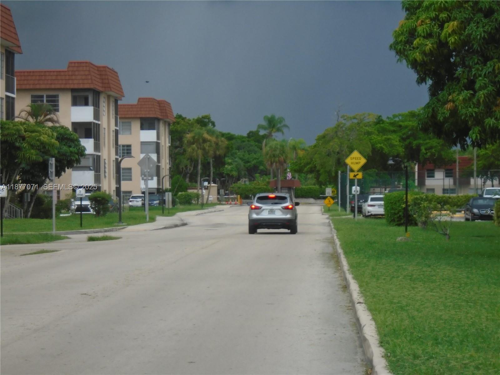 4174 Inverrary Drive, Unit 303 Lauderhill, FL 33319 - Photo 4 of 27