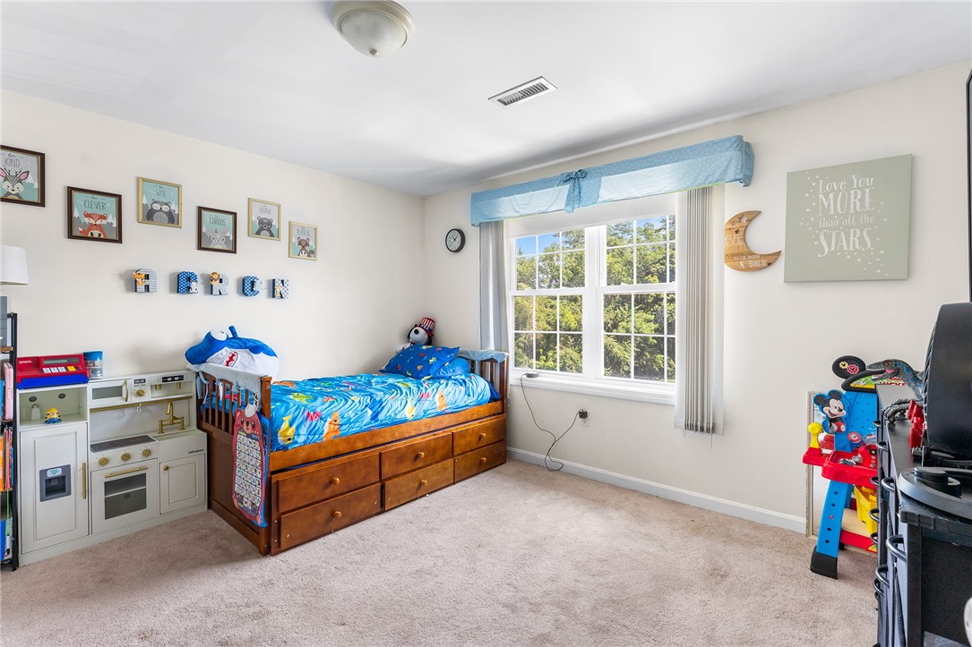 402 New River Road, Unit 105 Lincoln, RI 02838 - Photo 13 of 16 Gallery Image 13