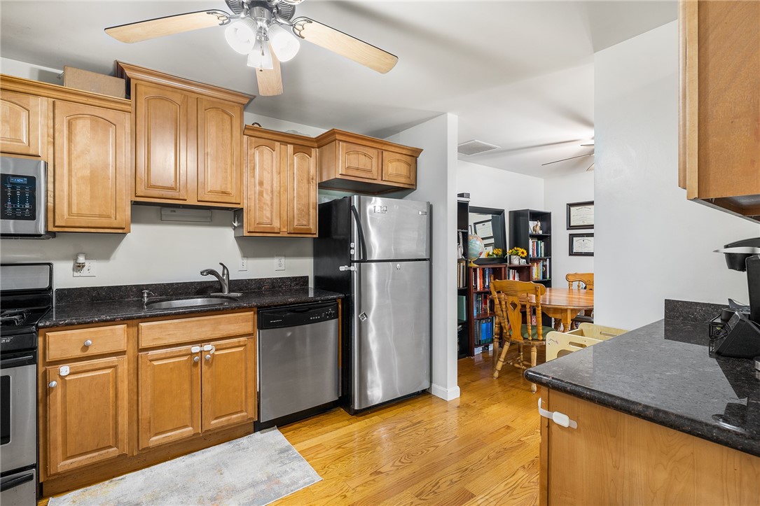 402 New River Road, Unit 105 Lincoln, RI 02838 - Photo 7 of 16 Gallery Image 7